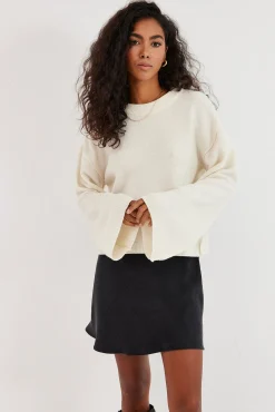 TALYA Spódnice^Spódnica Petra short jet black