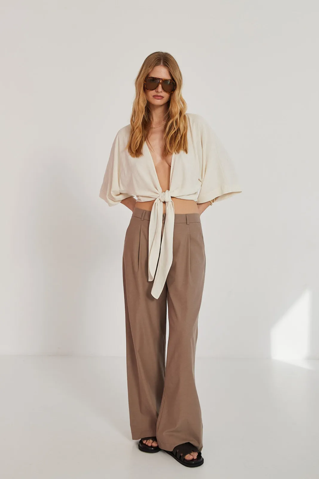 TALYA Spodnie^Spodnie Logan mocca mousse