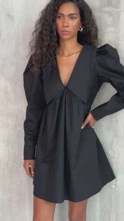 TALYA Sukienki^Sukienka Lara short black