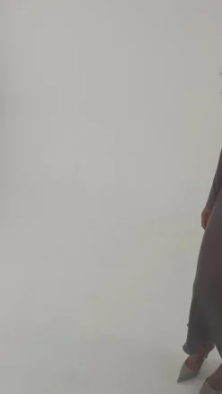 TALYA Sukienki^Sukienka Tiffany taupe