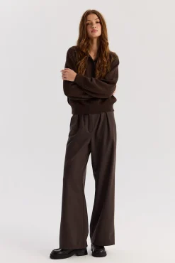TALYA Swetry^Sweter Polo Bobby dark chocolate